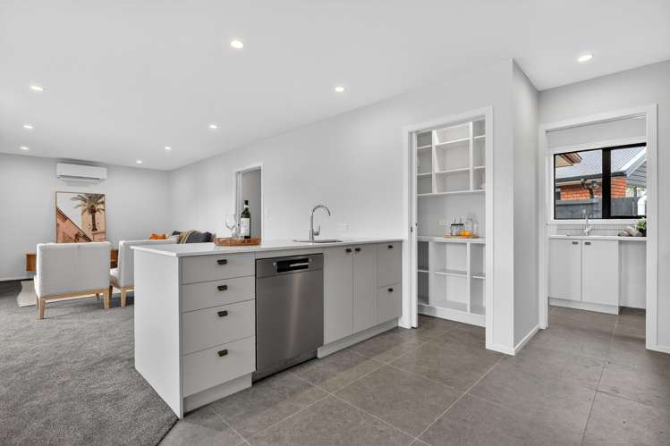 2/14 Marjoriefield Mews Fitzroy_11