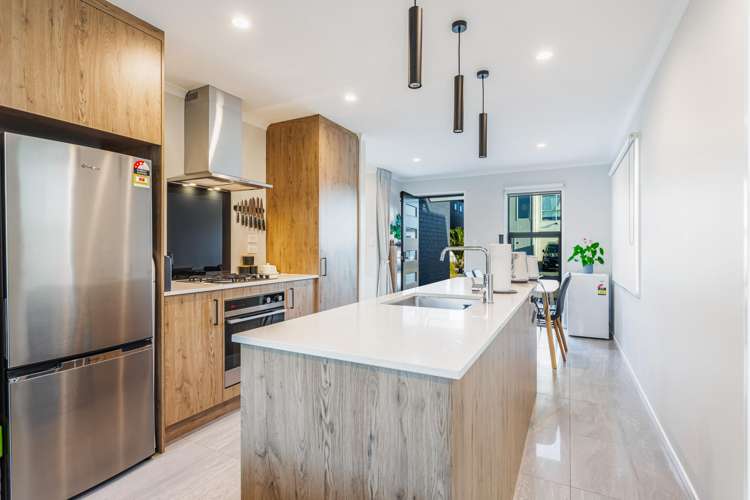 16 Houhora Street Westgate_5