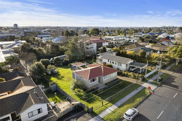 13 Newington Road Henderson_12