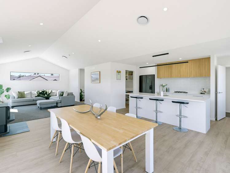 9 Sequoia Close Alexandra_6