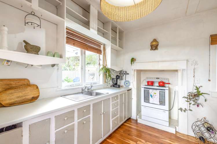 13 Surfdale Road Surfdale_6