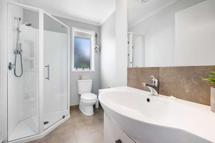 30 Key West Drive One Tree Point_15