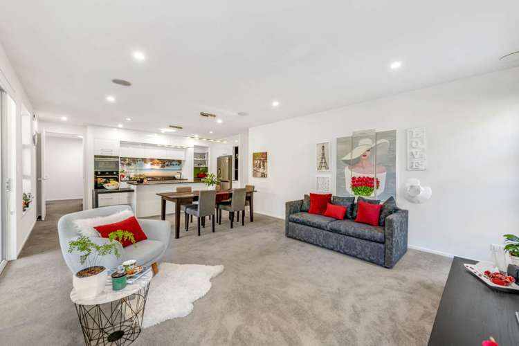 13 Kahawairahi Drive Beachlands_10