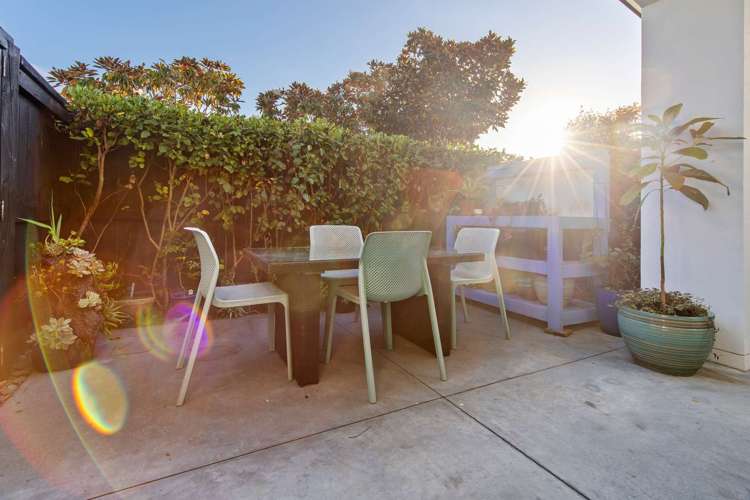 12 Jacob Street Brookfield_17