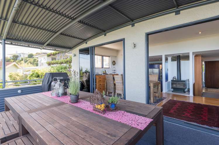 82 Bisley Avenue Moana_2