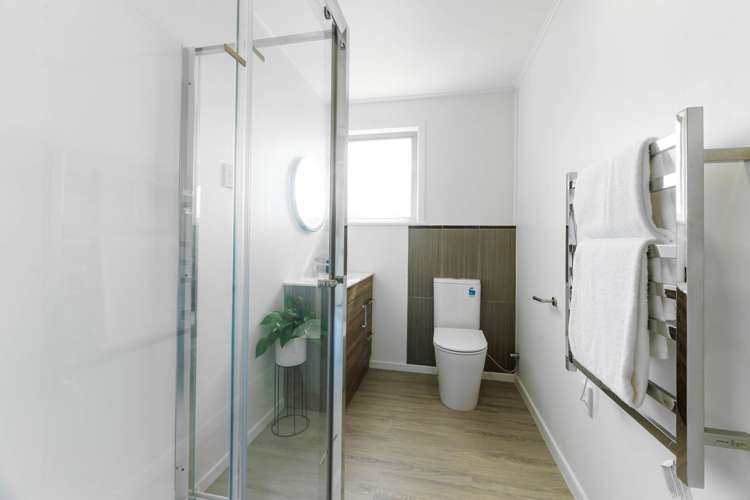 1/16 Ellice Road Totara Vale_15