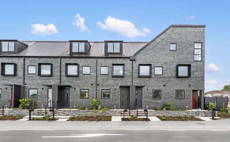 1-9 Erina Road Wiri_13