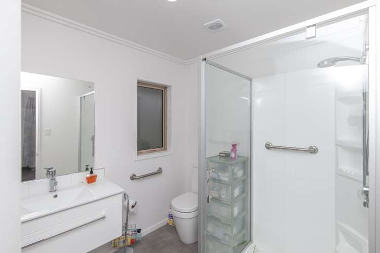 3 Pukeuri Lane Hillsborough_11