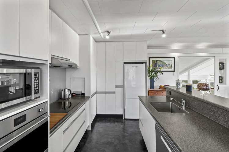 1 Gunns Crescent Cashmere_18