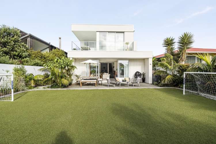 73 Buller Street New Plymouth_6