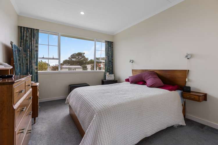 11 Karaka Street Merrilands_9