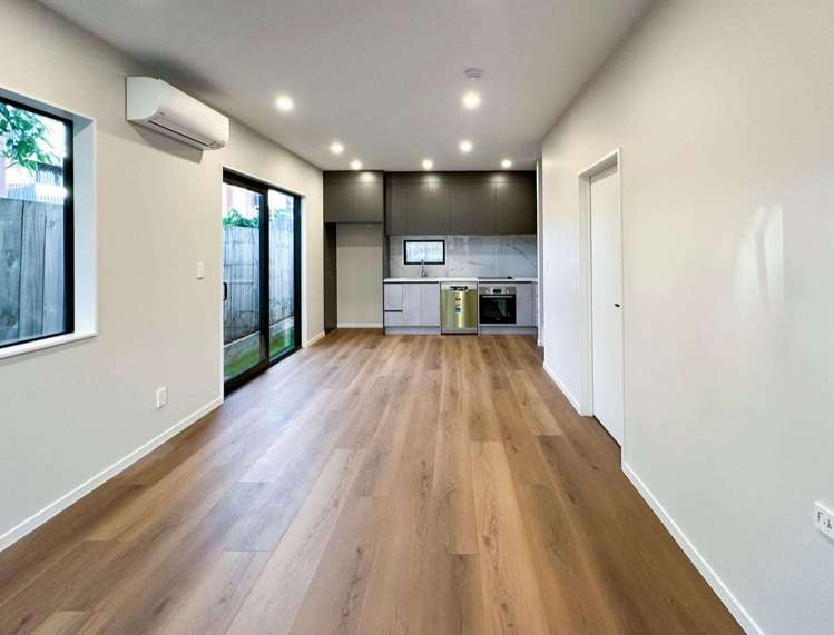 14A Serjeant Street Henderson_8