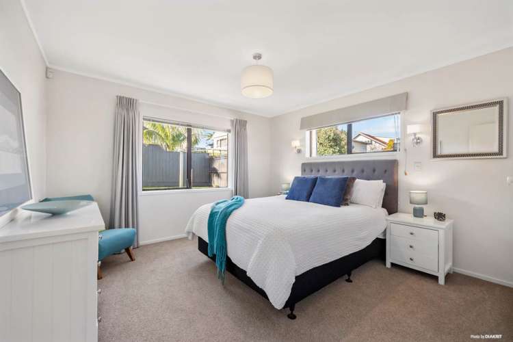 2/42 Howard Road Northcote_9