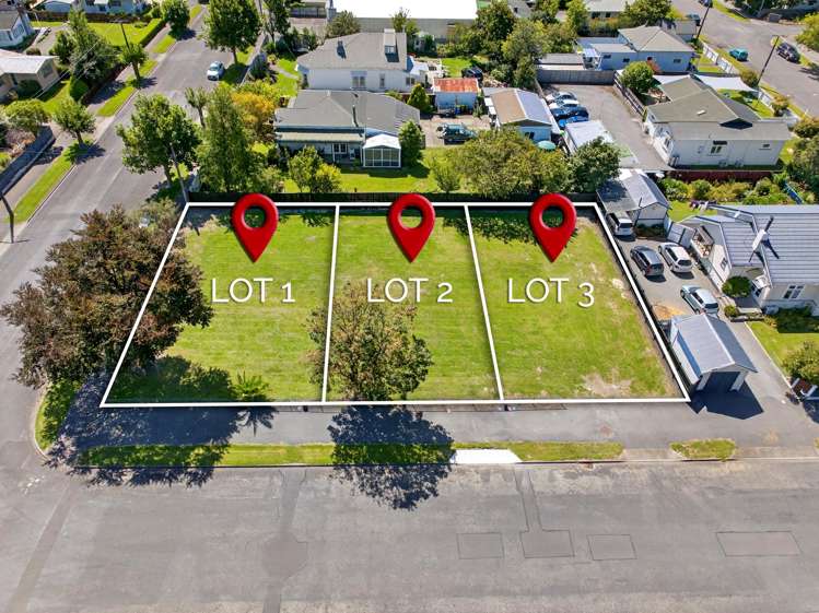 Lot Lots 1,2 and 3/- 23 Hogg Crescent_0