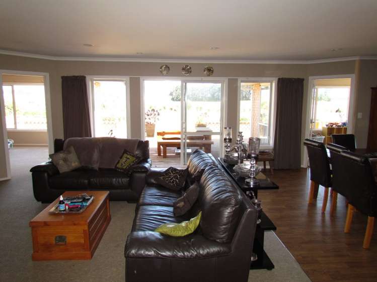 1076 Kahutara Road Kahutara_15