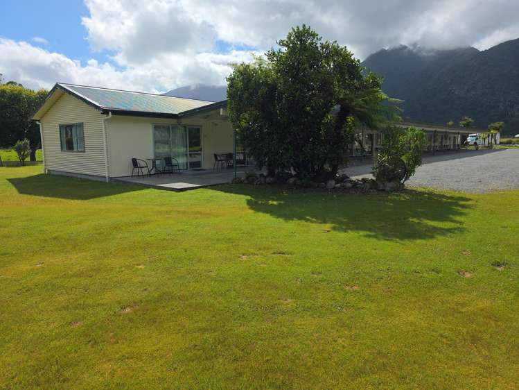 2830 Franz Josef Highway Franz Josef Glacier_50