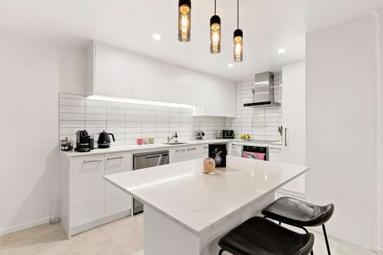 8/3 Lovelock Avenue_3