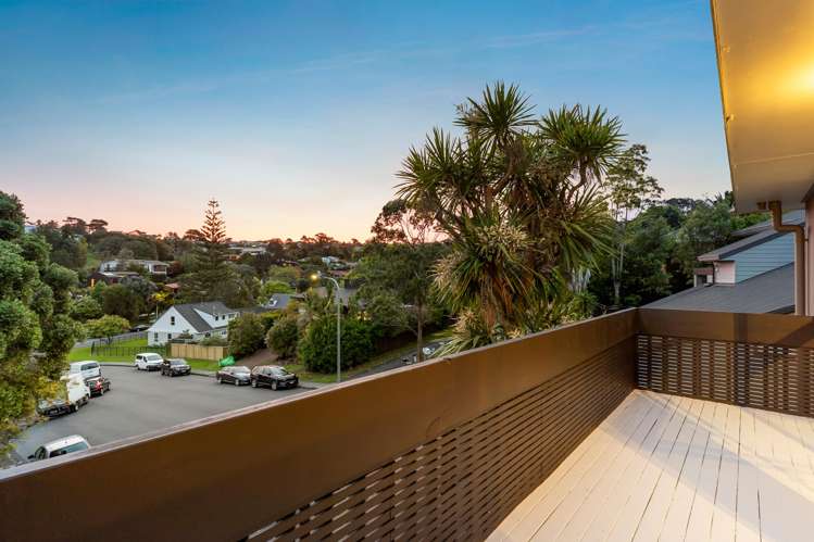 16 Marigold Place Mairangi Bay_16