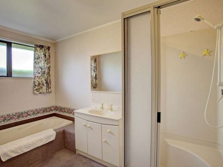 1 Clare Place Cromwell_17