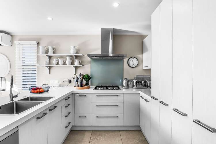 8 Sandstone Crescent Rolleston_9