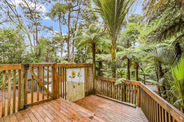 202 Godley Road Titirangi_3