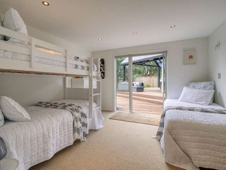 185 Omaha Drive Omaha_15