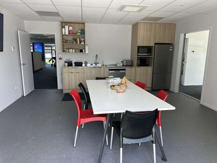 25 Swans Road Bell Block_10