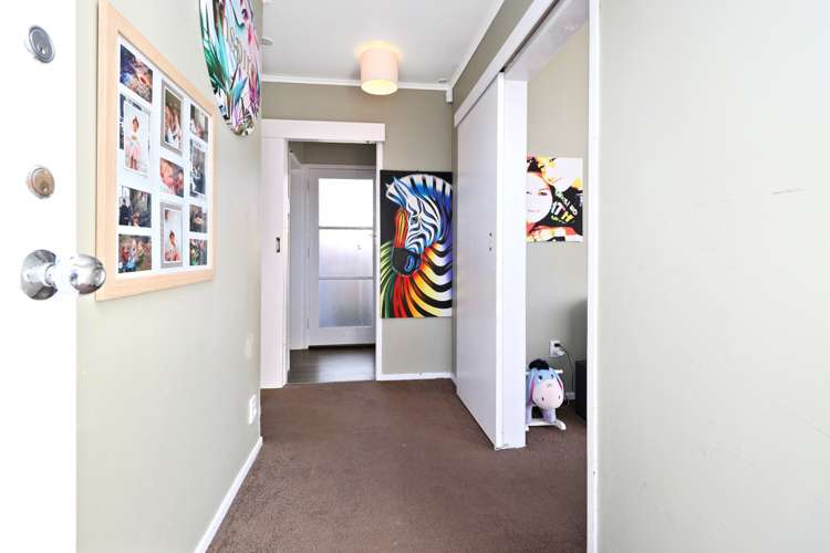 68 Portage Road New Lynn_8