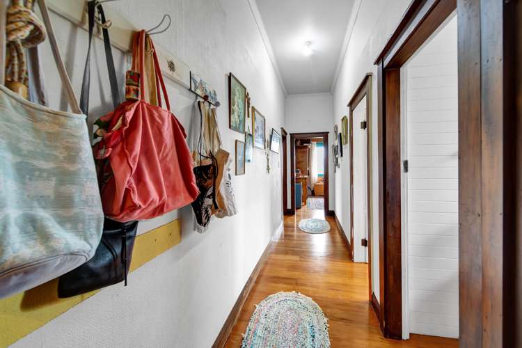 21 Egmont Street Patea_10