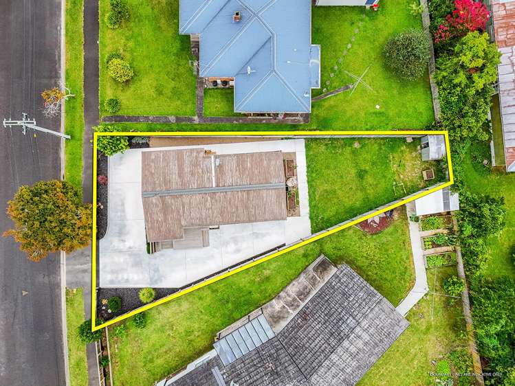 21A Southsea Crescent Silverdale_16