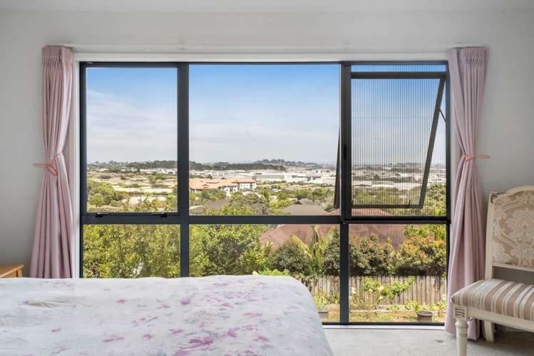 37 Cricklade Terrace Windsor Park_14