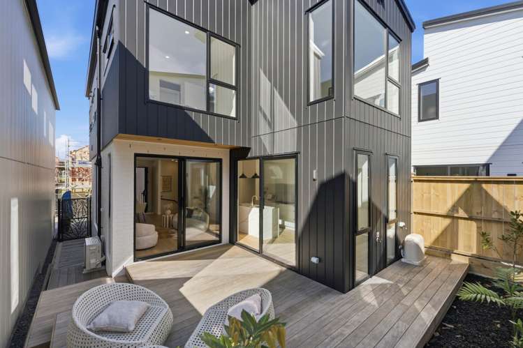 102E Te Oneroa Way Long Bay_19