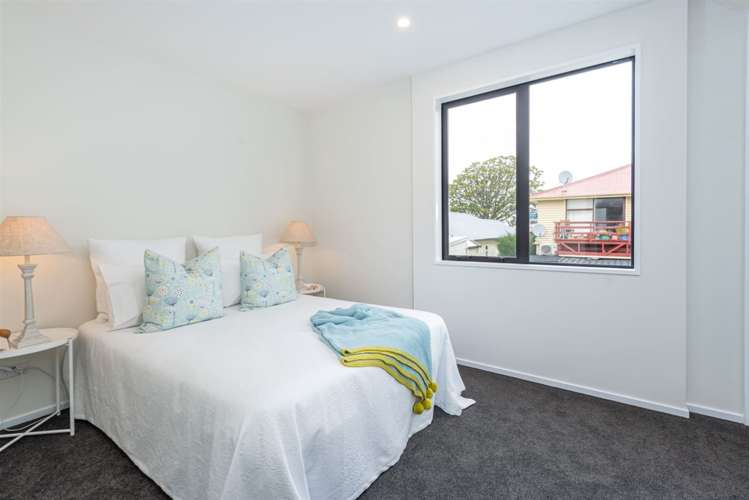 2/10 Bishop Street St. Albans_5