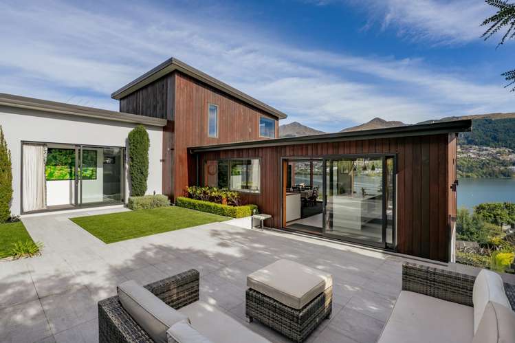 560 Peninsula Road Kelvin Heights_16