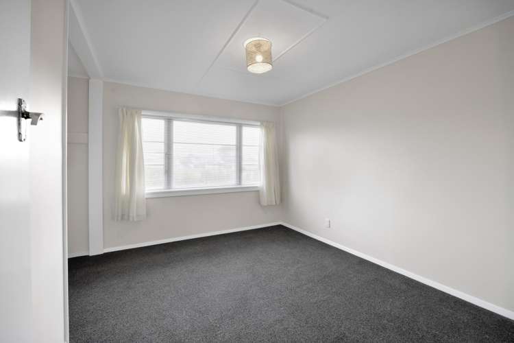 26 Tawhiti Road Hawera_14