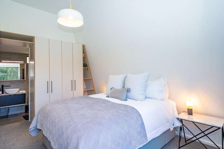 61 McDonnell Road Arrowtown_13