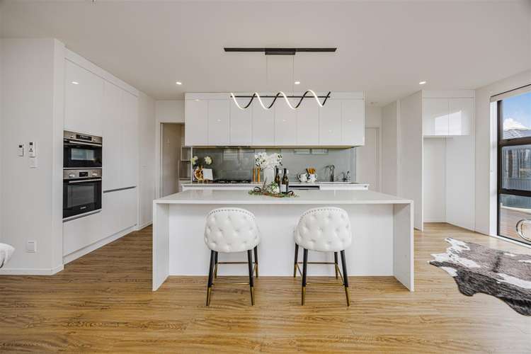 13 Paripari Street Flat Bush_5