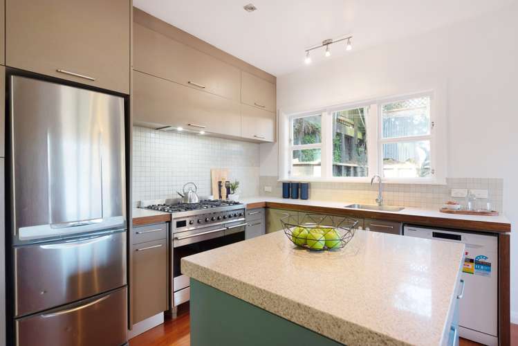 18 Dawson Street Berhampore_7