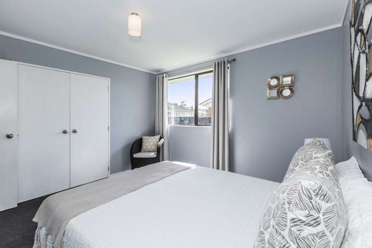 2/37 President Avenue Papakura_15