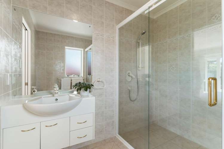 19 Monivea Place East Tamaki Heights_18