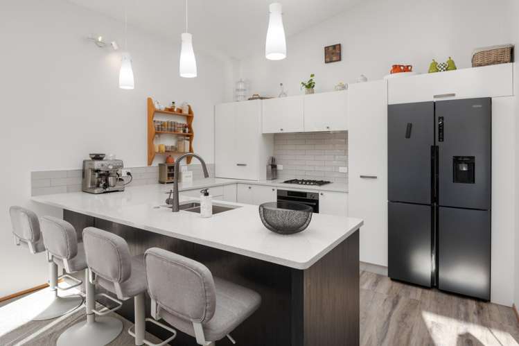 3 Lawrence Road Kenepuru Sound_11