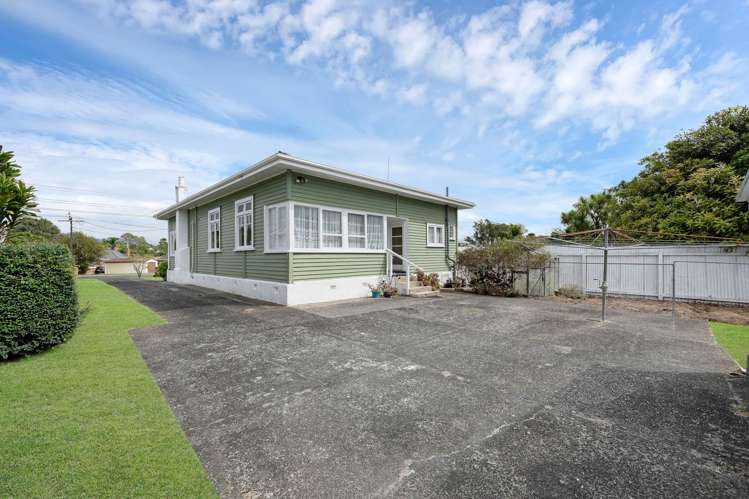 36 Woodglen Road Glen Eden_21