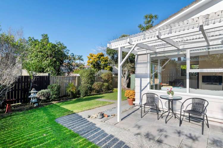 2/2 Keldale Place Forrest Hill_11