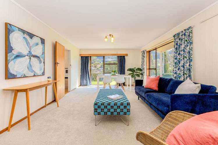 4 Nuffield Street Tawa_11