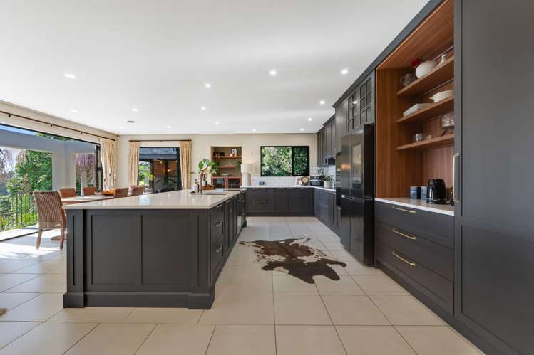 498 Redoubt Road Flat Bush_5