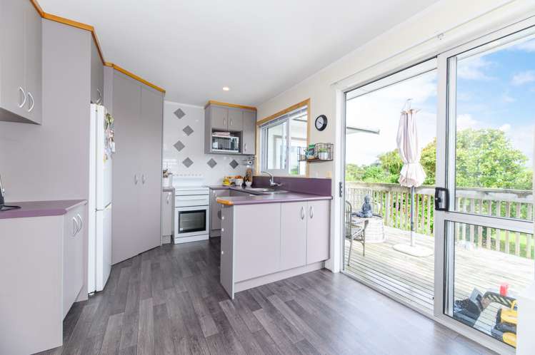 56 Colwill Road Massey_5