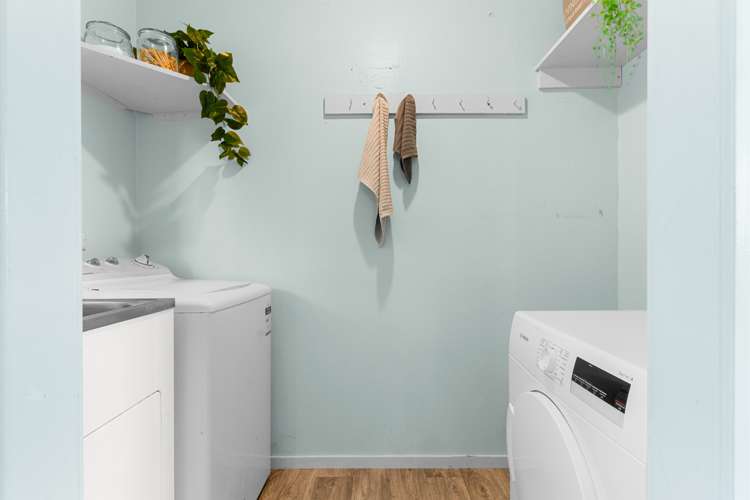 24 Waimahanga Road Onerahi_9