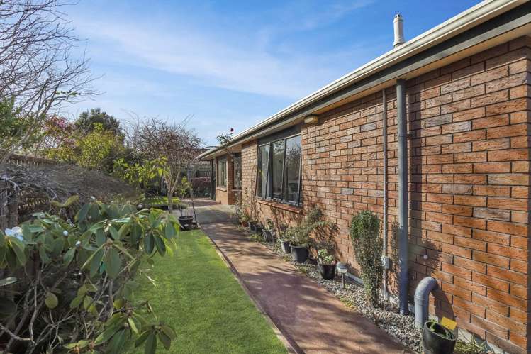 1/15 Pehi Kupa Street Waikanae_11