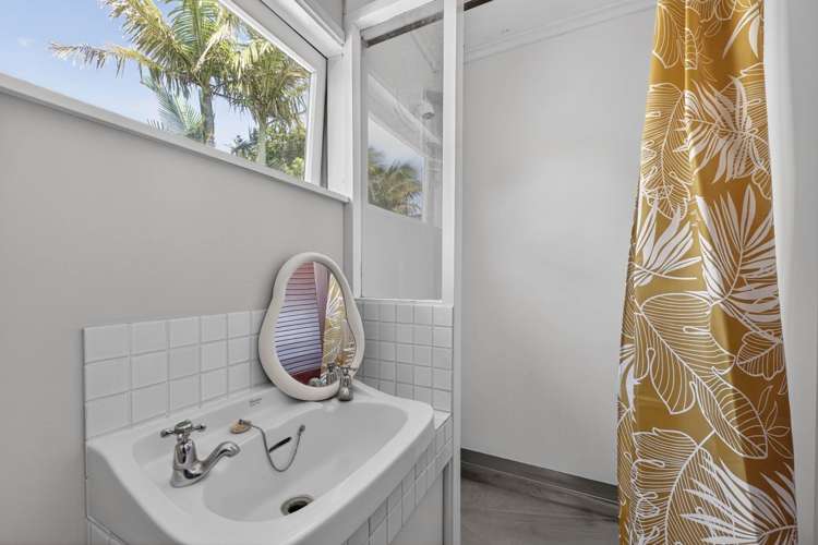 11 The Parade Saint Heliers_18