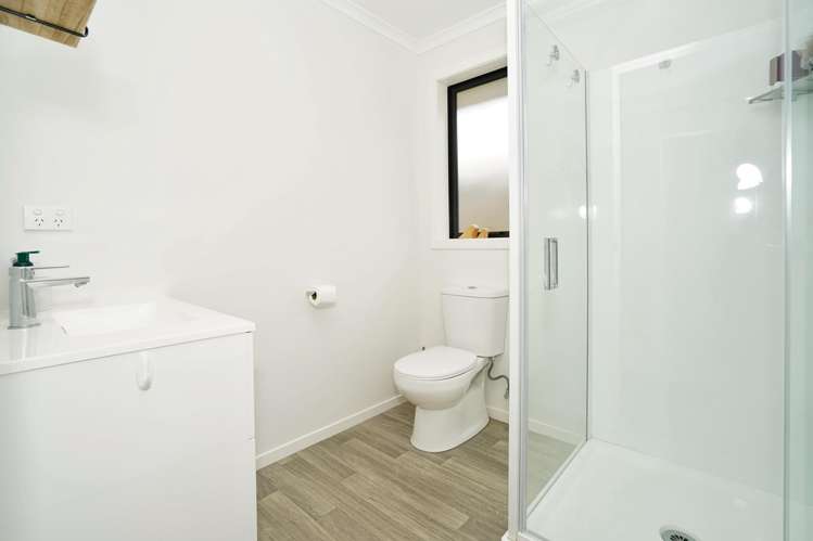 5c Bruce Avenue Glenview_6